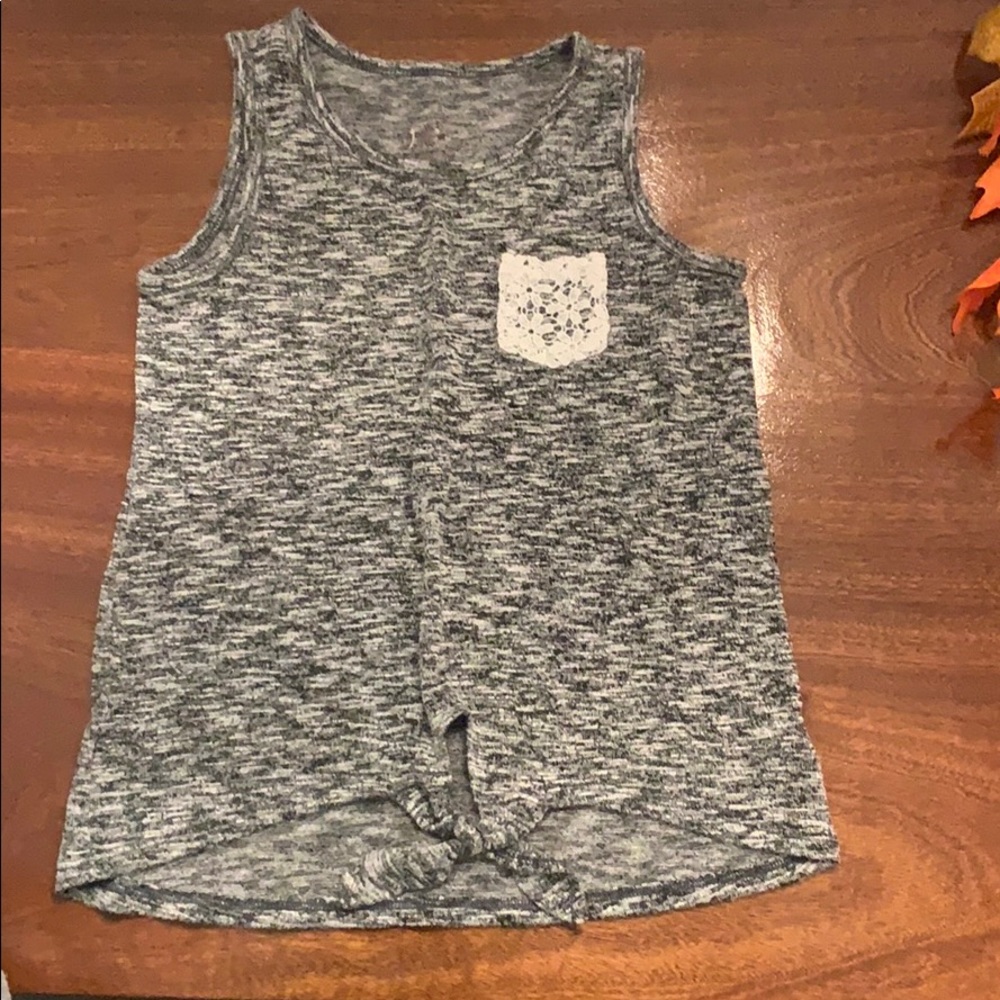 Grey tank top